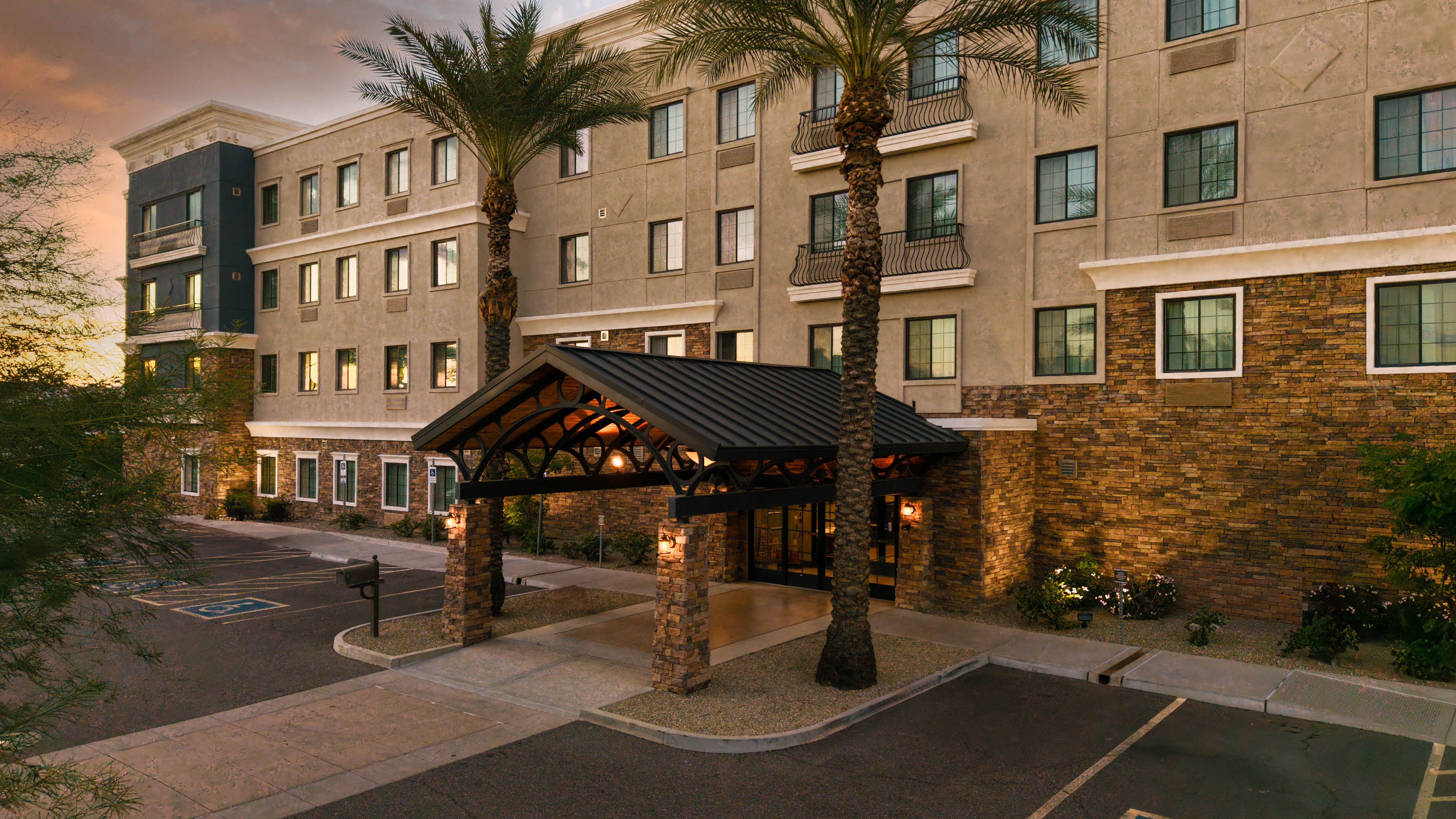 Staybridge Suites Phoenix - Chandler 68/74