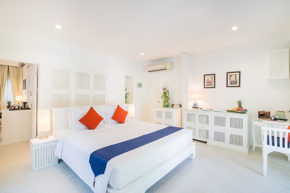 Laksasubha Hua Hin Hotel 26/33