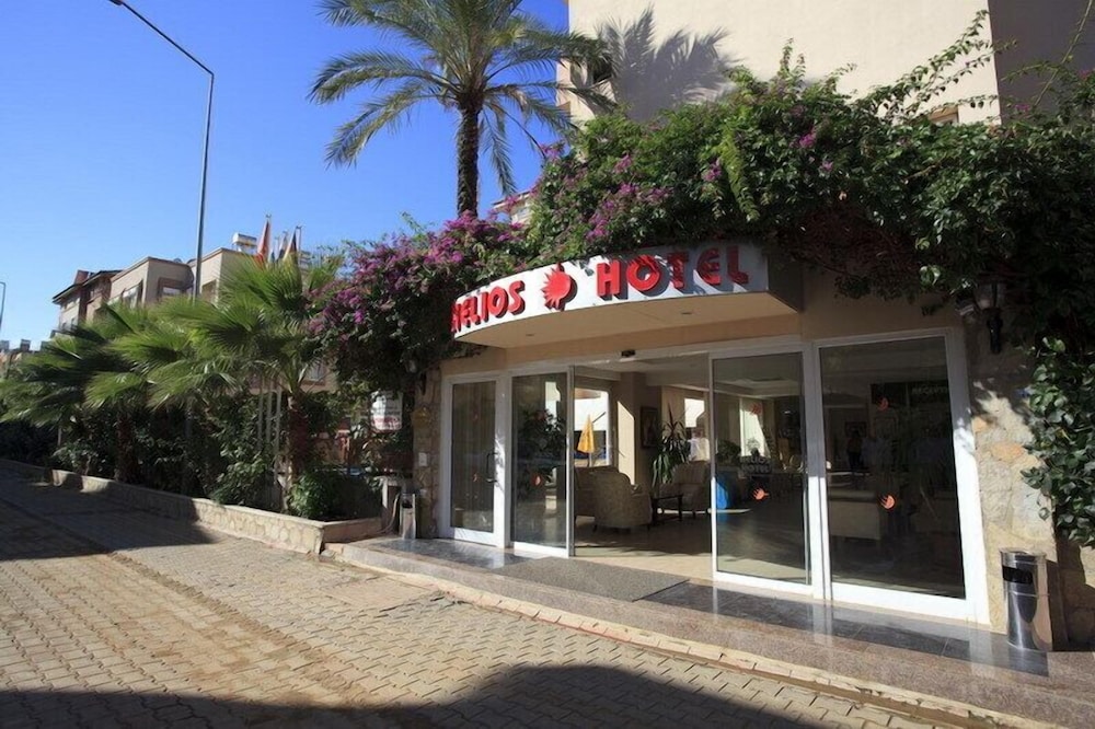 HELIOS HOTEL 10/55