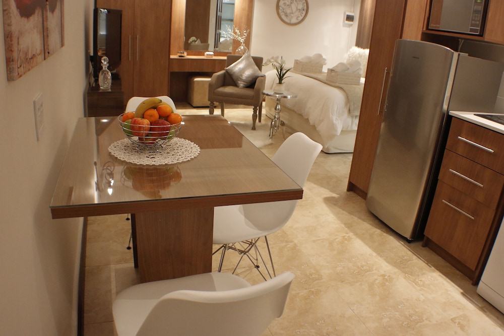 Keret Accommodation 48/49