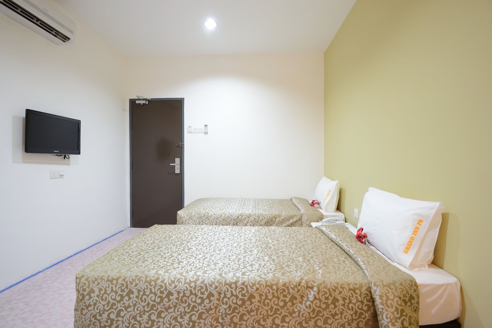 Swing & Pillows @ Grand Inn George Town Penang 24/38