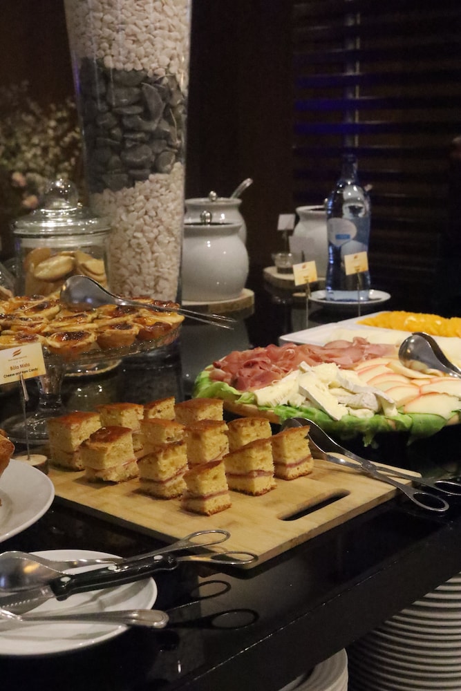 Douro Park Hotel 36/75