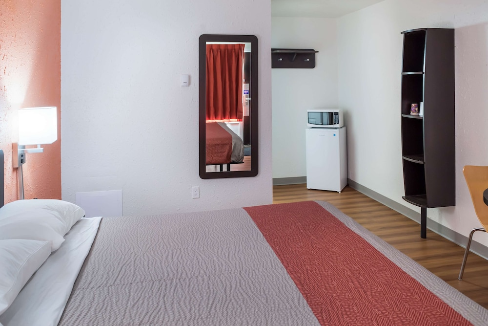 Motel6 Fort St John BC 8/31
