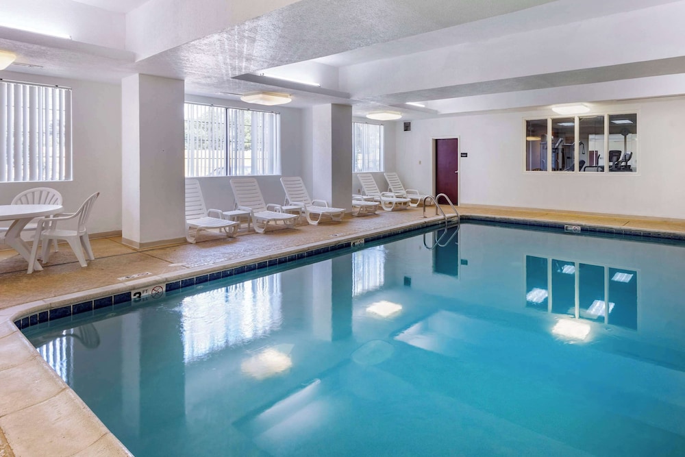 Comfort Suites Shreveport West I-20 16/35