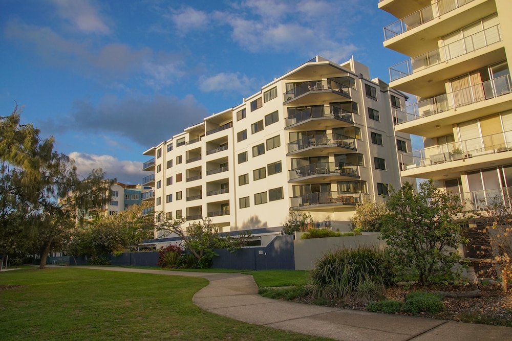San Marino By the Sea Apartments 4/100