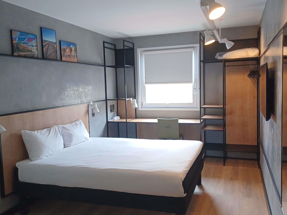 Ibis Alicante 25/60
