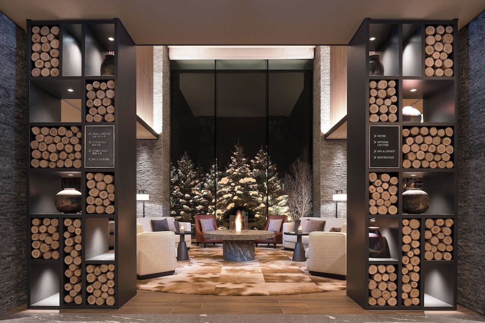Higashiyama Niseko Village, a Ritz-Carlton Reserve 36/42