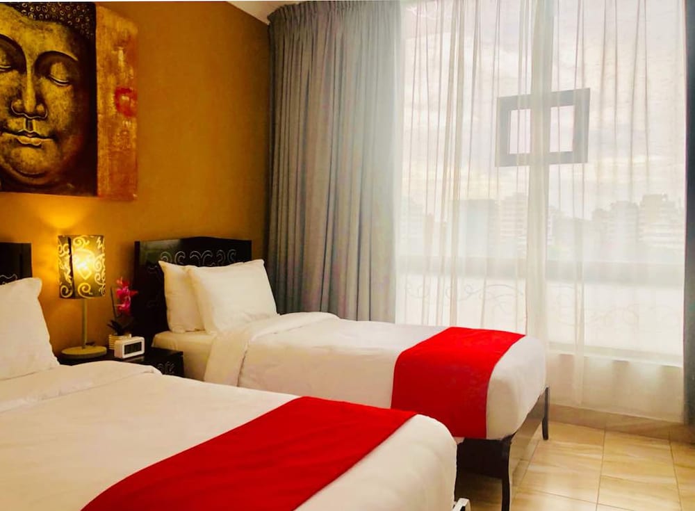 CBD Hotel 10/54