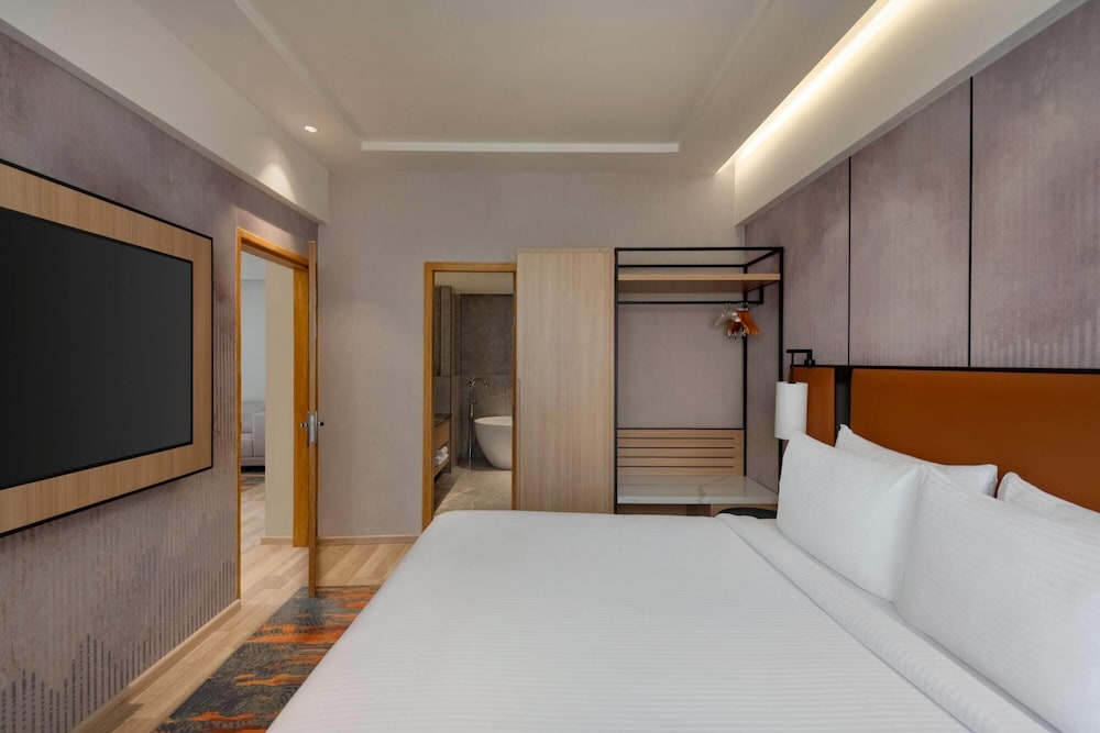 Ramada Encore by Wyndham Gurugram Dwarka Expressway 14/60
