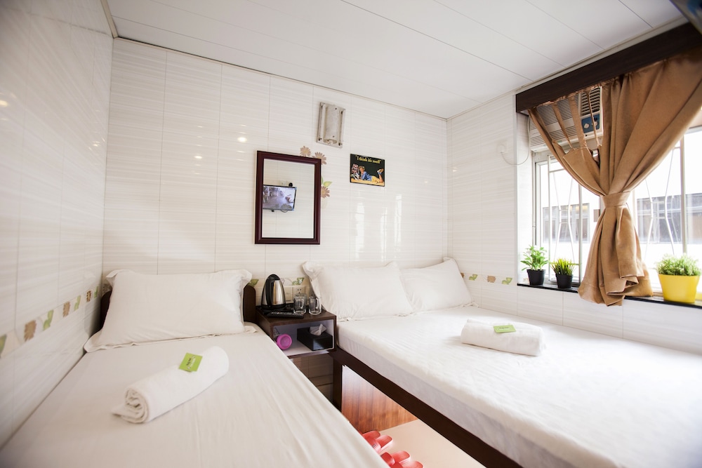 Joyous Guest House 34/62