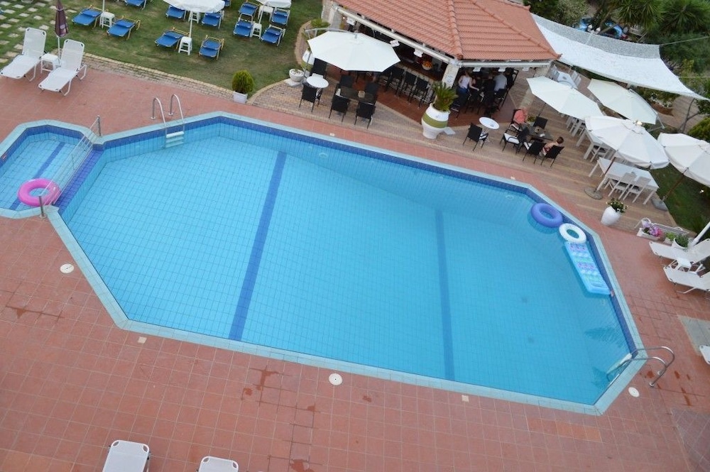 Nikos Apartments 53/76