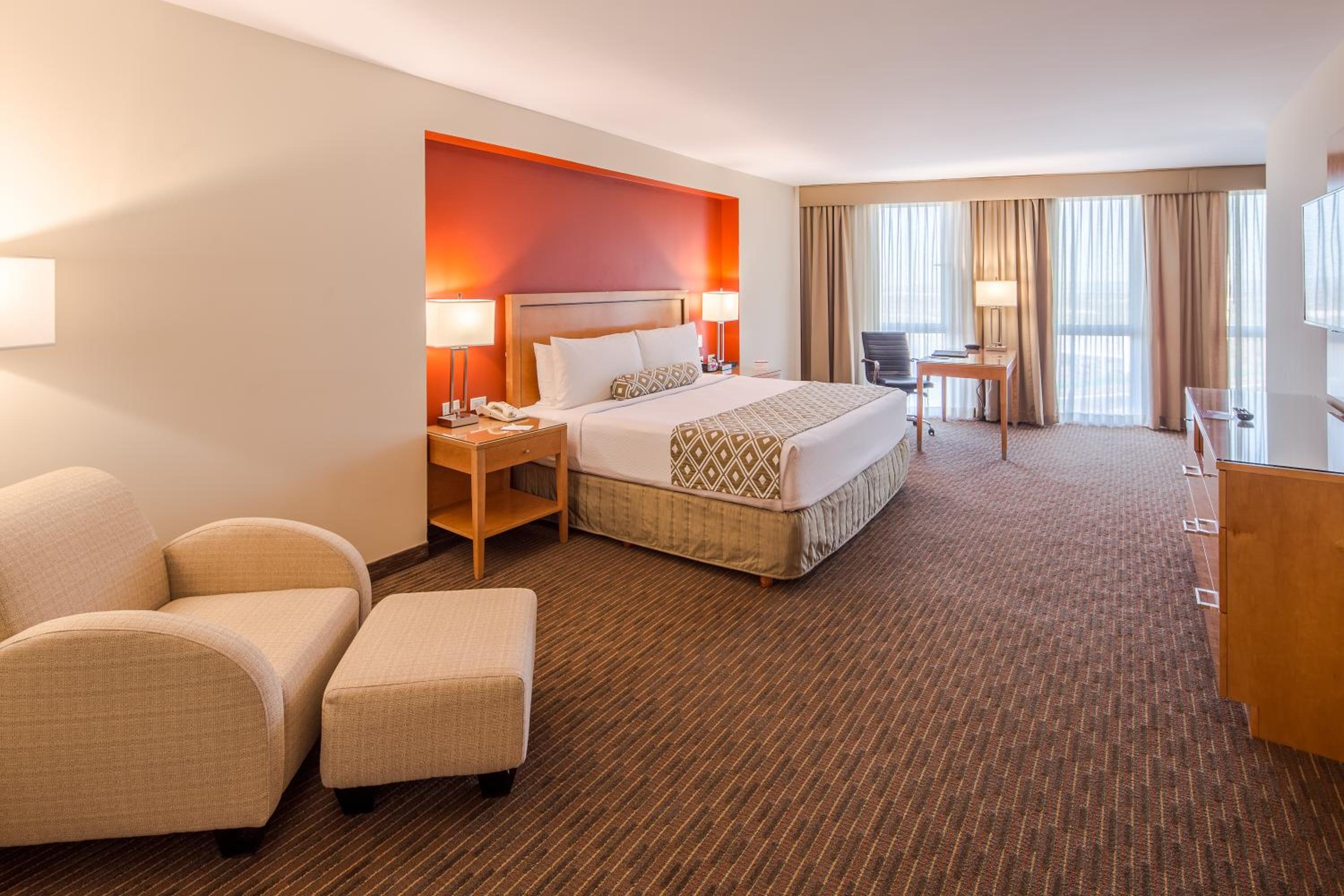 جناح بسرير كينج، CROWNE PLAZA MONTERREY AEROPUERTO 3/4
