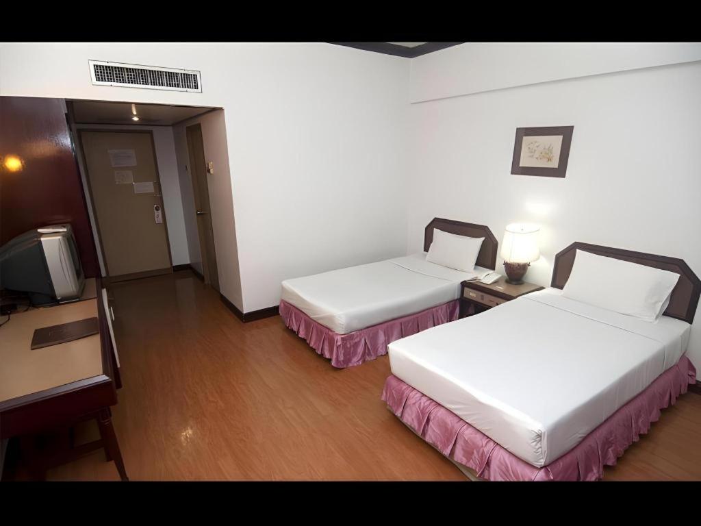 Florida Hotel 7/32