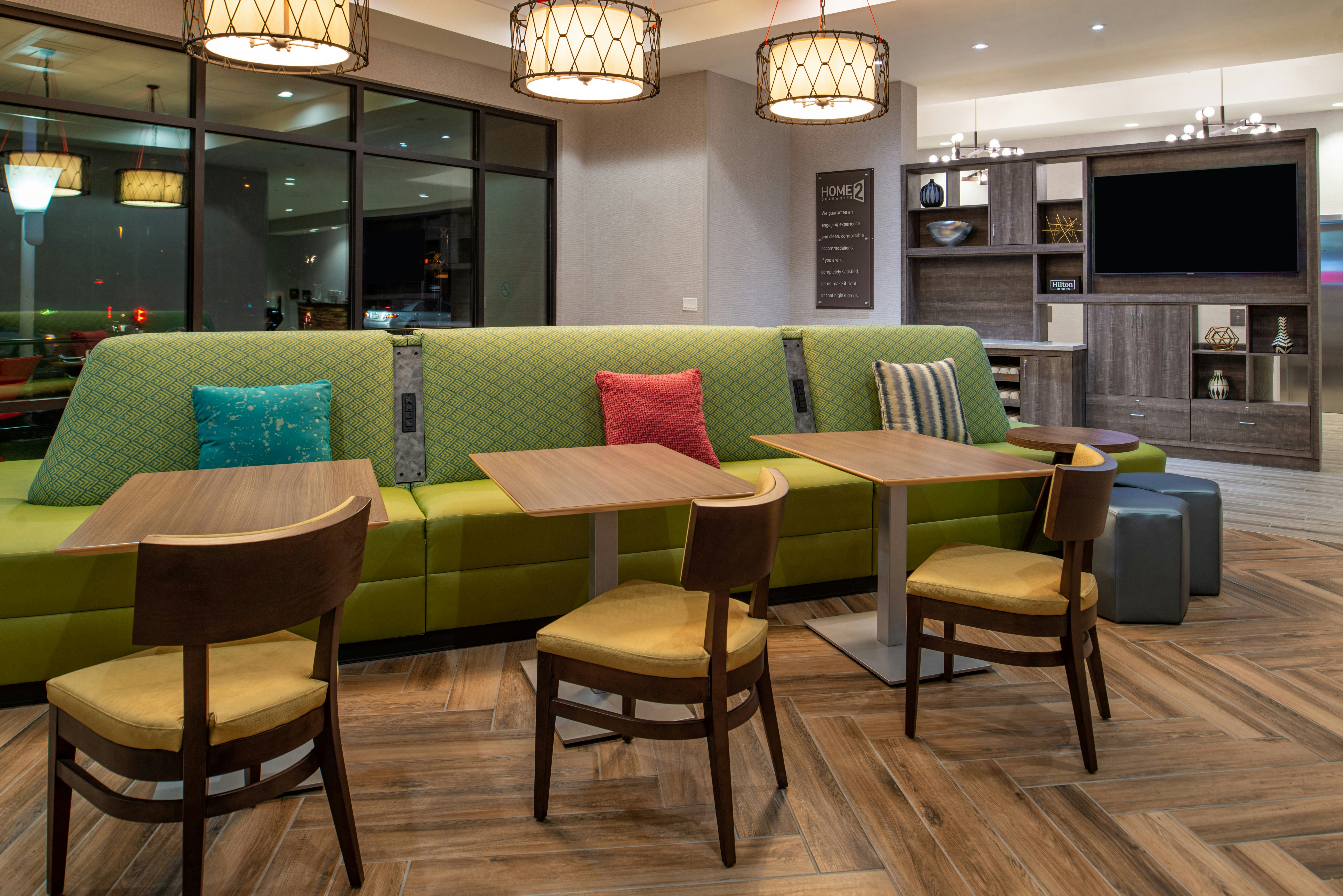 Home2 Suites By Hilton Tampa Downtown Channel District 60/73
