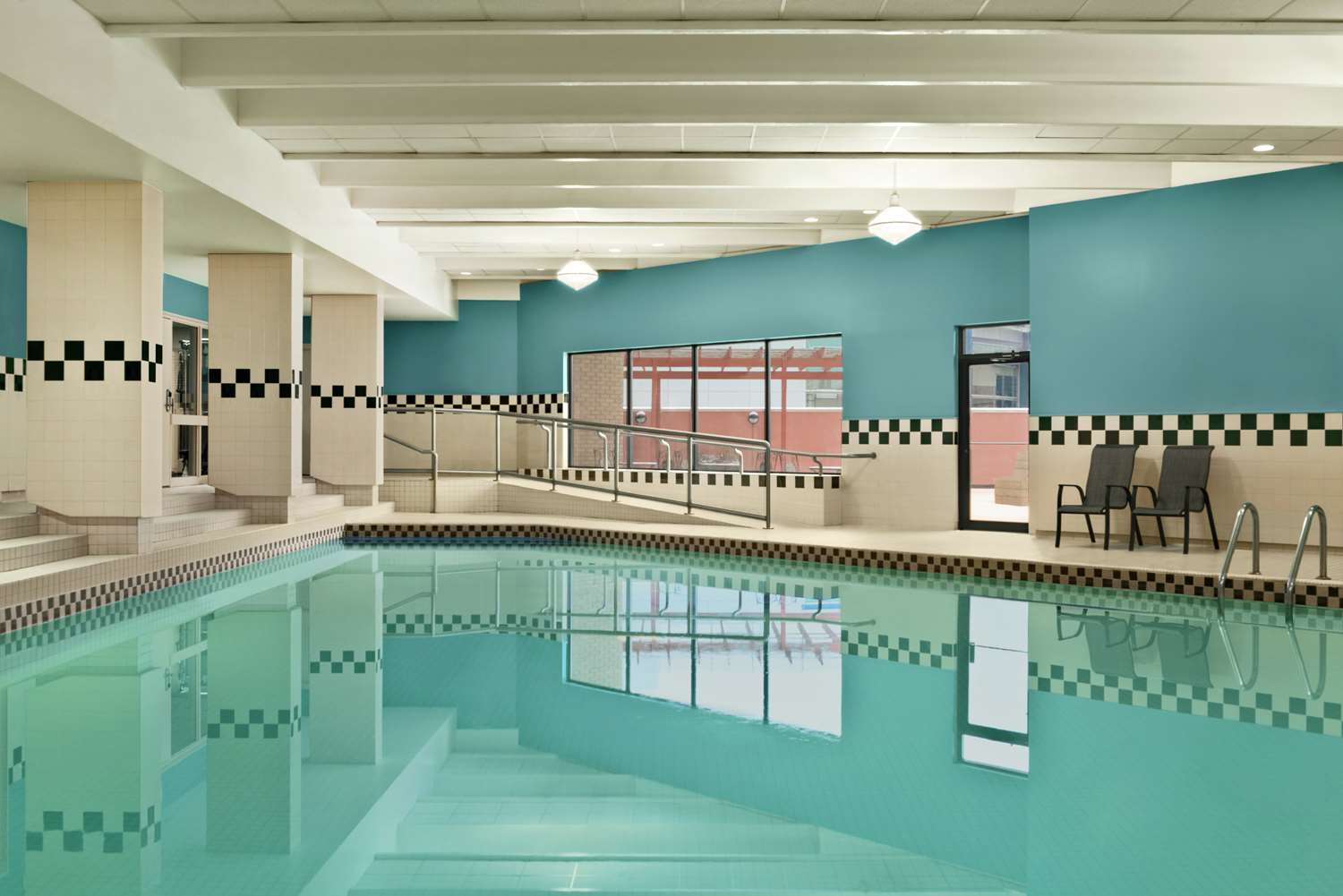 swimming pool spa