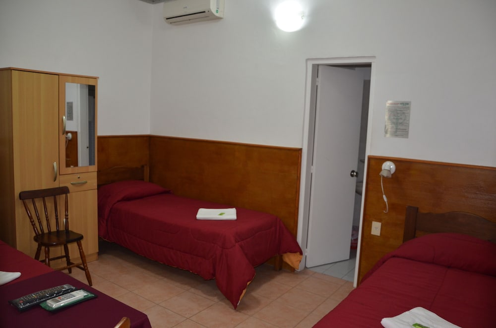 Romi Hotel 24/27