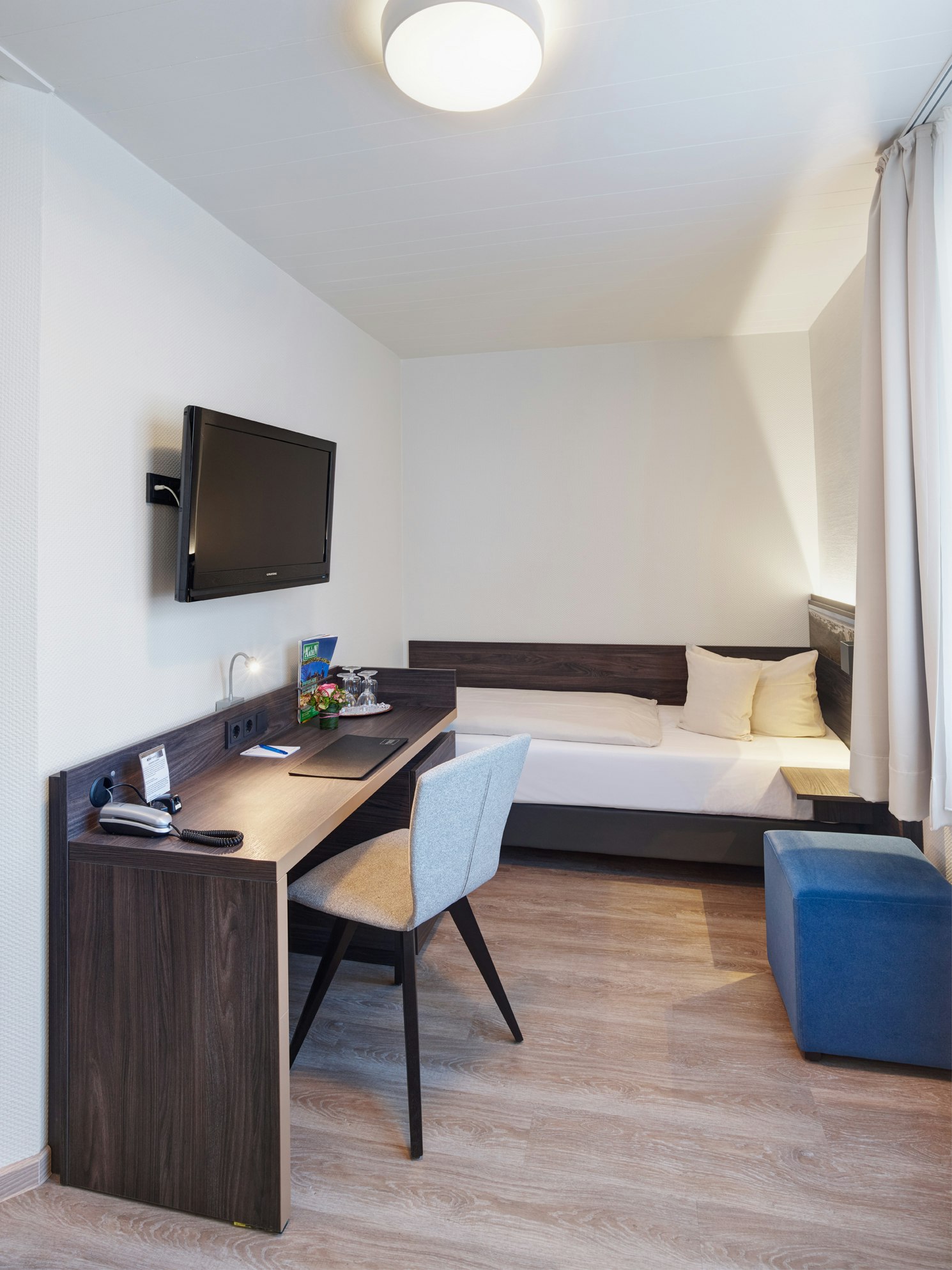 Art Hotel Aachen 36/41