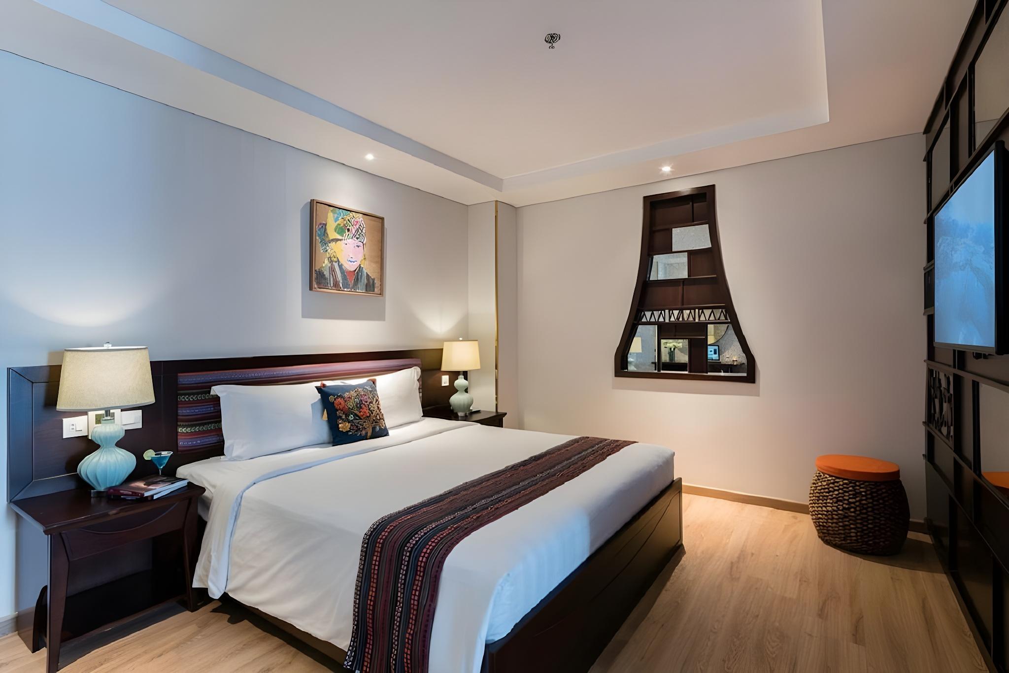 Roof Top, Suite, City View