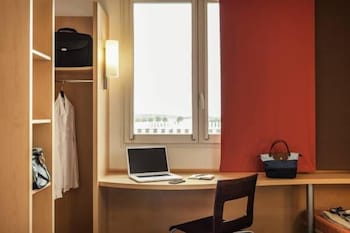 Ibis Marne La Vallee Emerainville 35/46