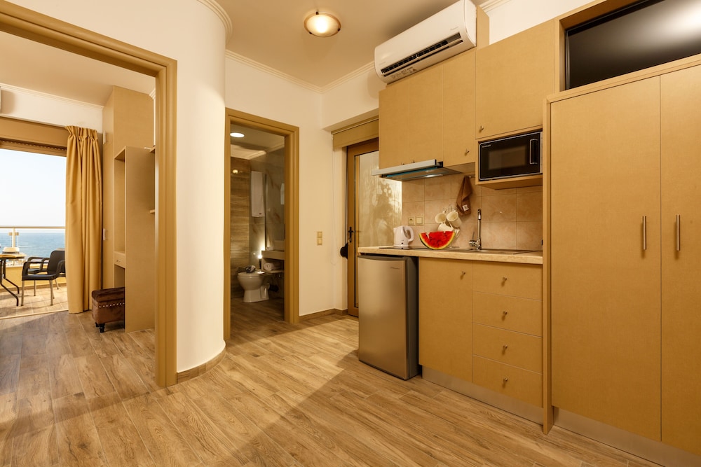 Panorama Hotel Stalis 8/50