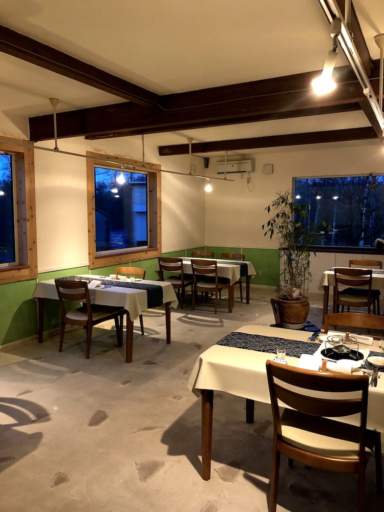 Ninguru Premium House 50/68