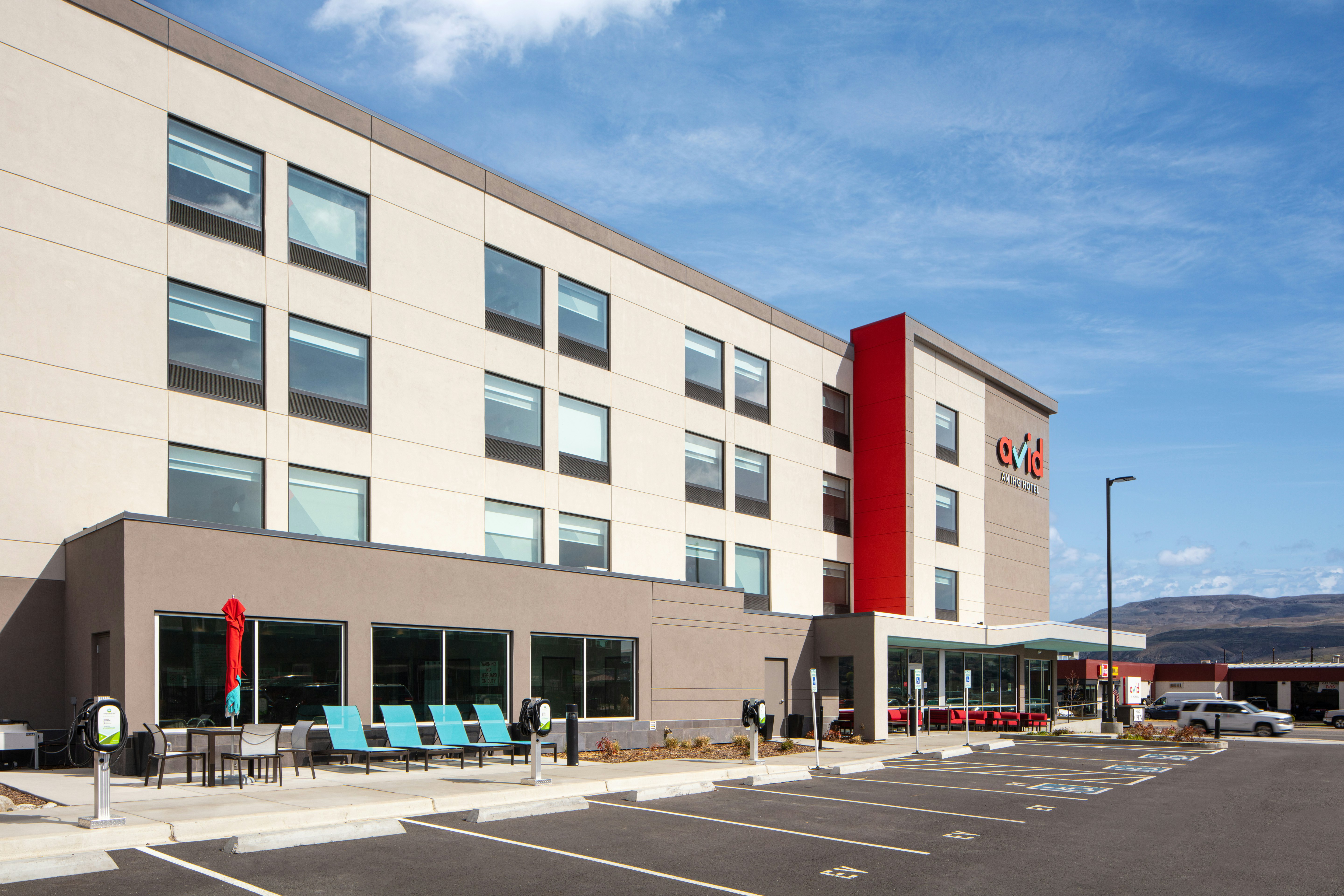 avid hotels - Wenatchee, an IHG Hotel 23/25