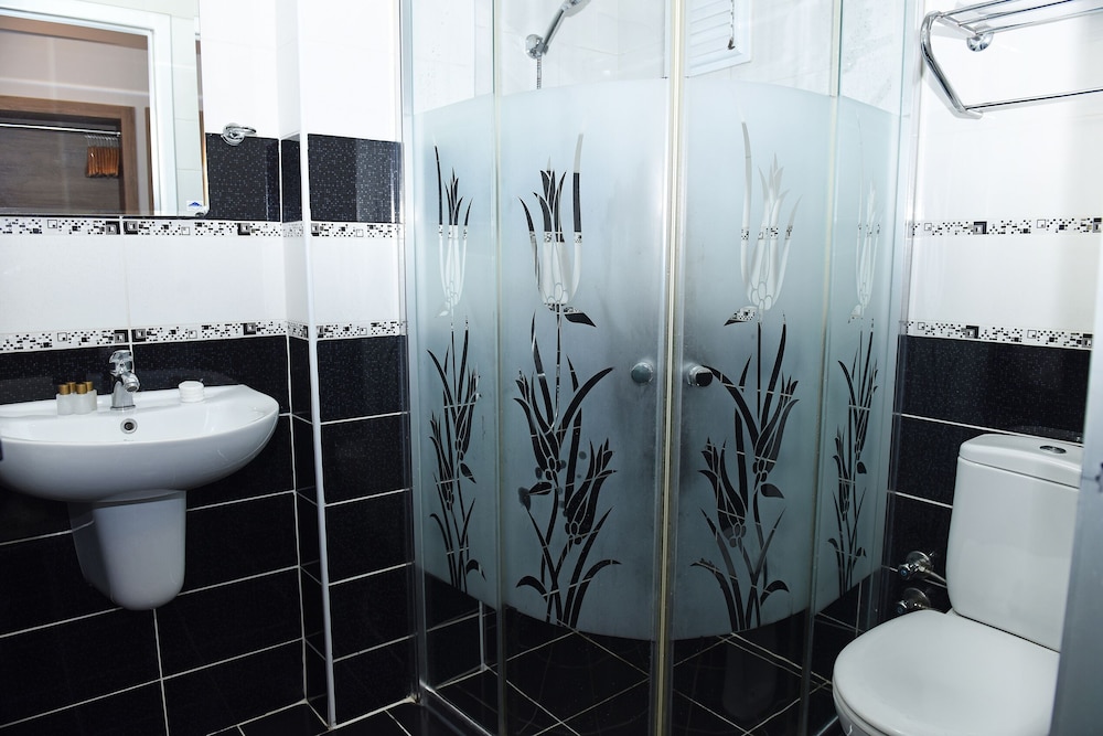 Hotel Grand Umit 26/56