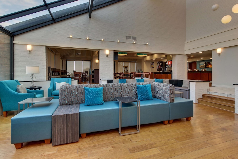Pear Tree Inn St Louis Airport 31/45
