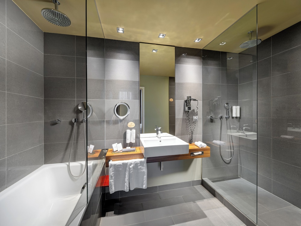 Clarion Congress Hotel Bratislava 50/50