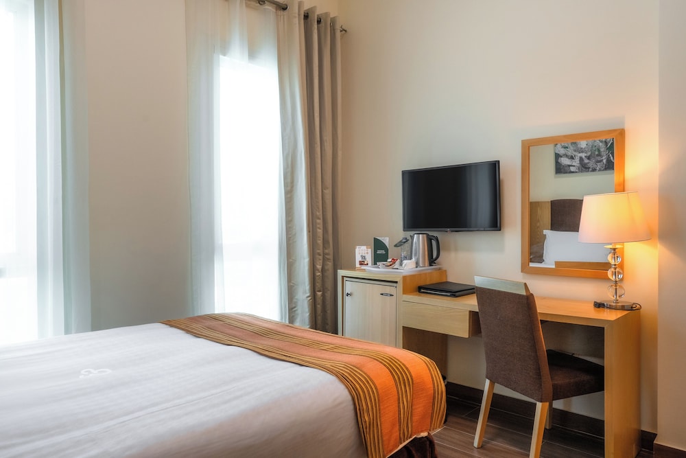 Tamani Marina Hotel and Hotel Apartments 19/73