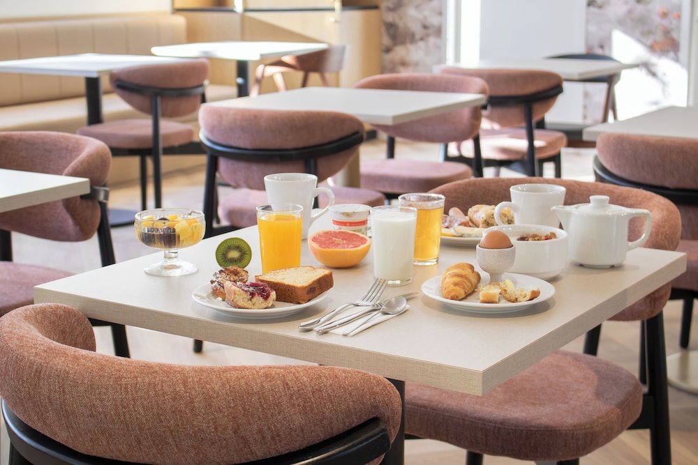 Brit Hotel Cahors Le Valentre 48/70