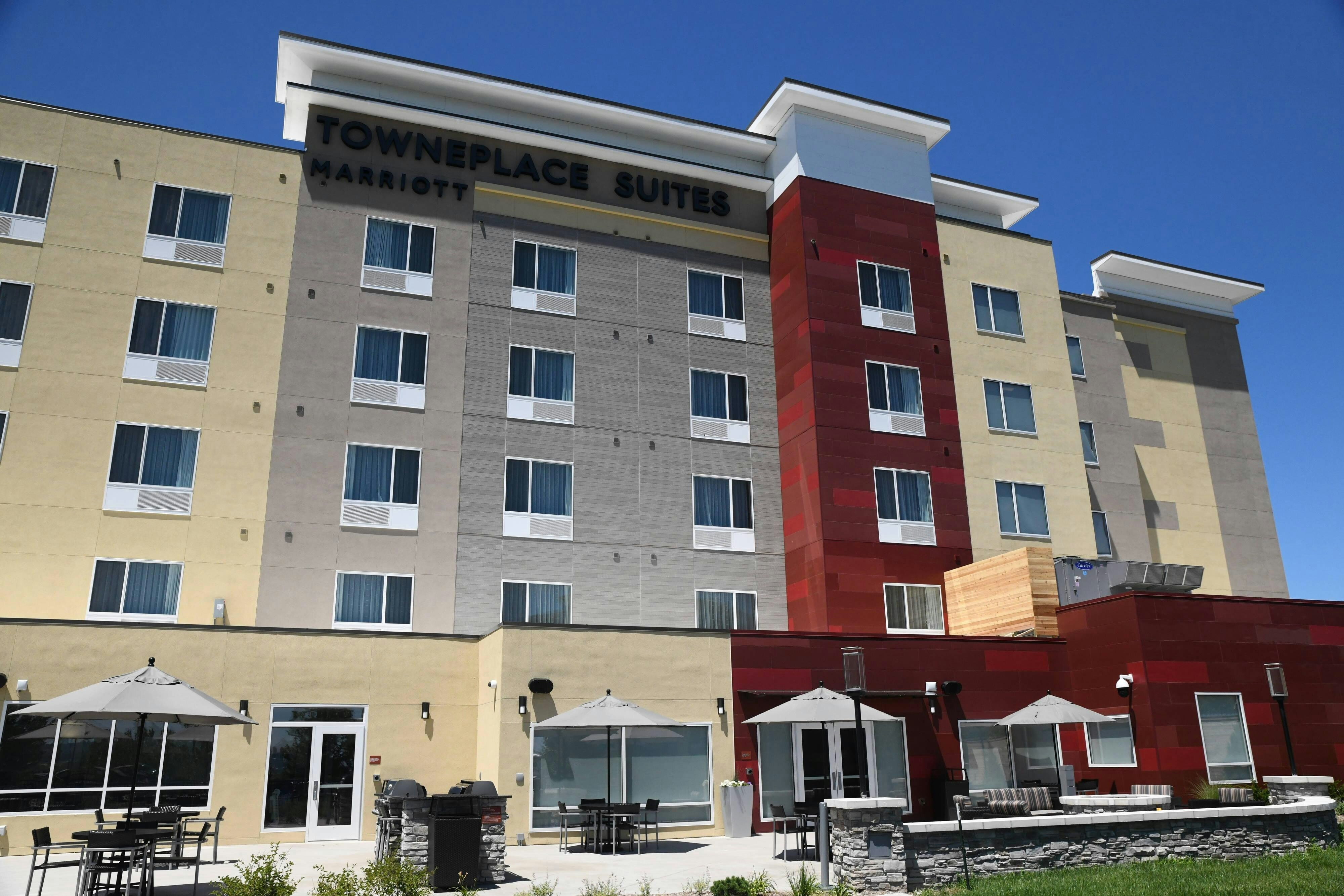 Towneplace Suites Kansas City At Briarcliff 2/45