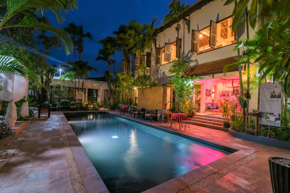 Bunwin Boutique Hotel 33/40