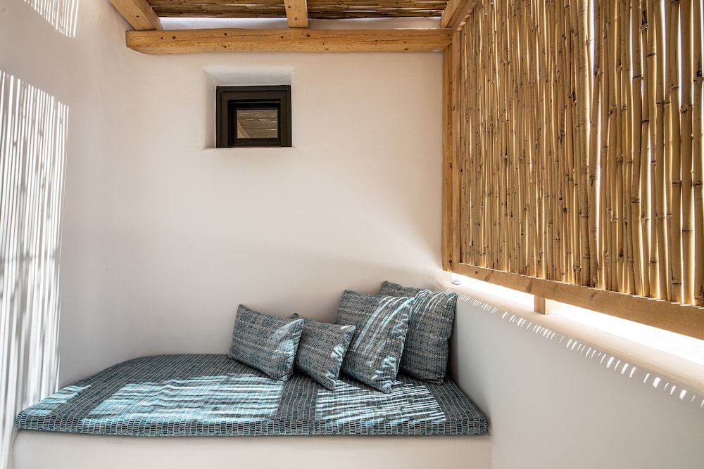 Koukoumi Vegan Boutique Hotel 33/49