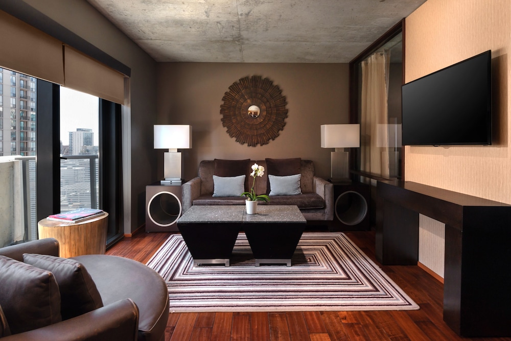 Eurostars Magnificent Mile 30/63