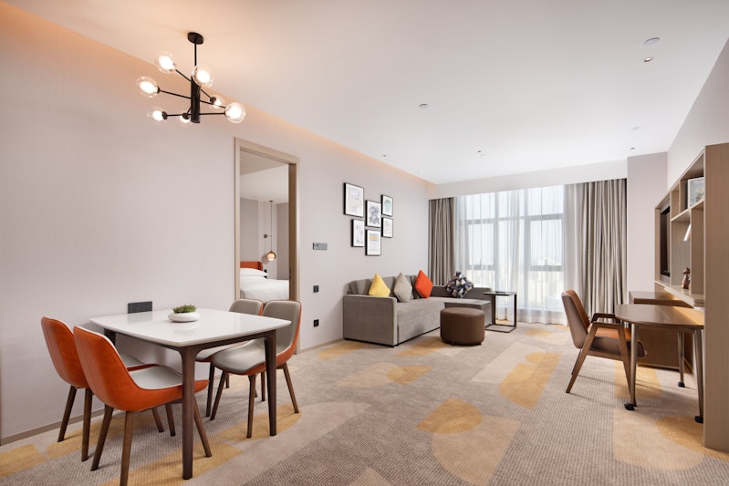 HOME2 SUITES BY HILTON XingWen YiBin 26/32