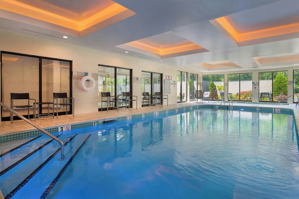 Courtyard By Marriott Providence Lincoln 18/50