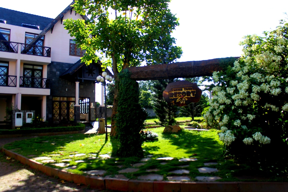 Trung Nguyen Coffee Resort 39/46