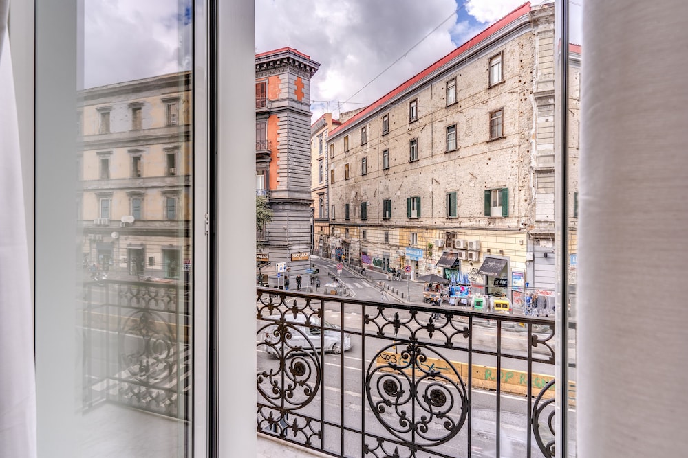 Gallery Suite Naples 4/46