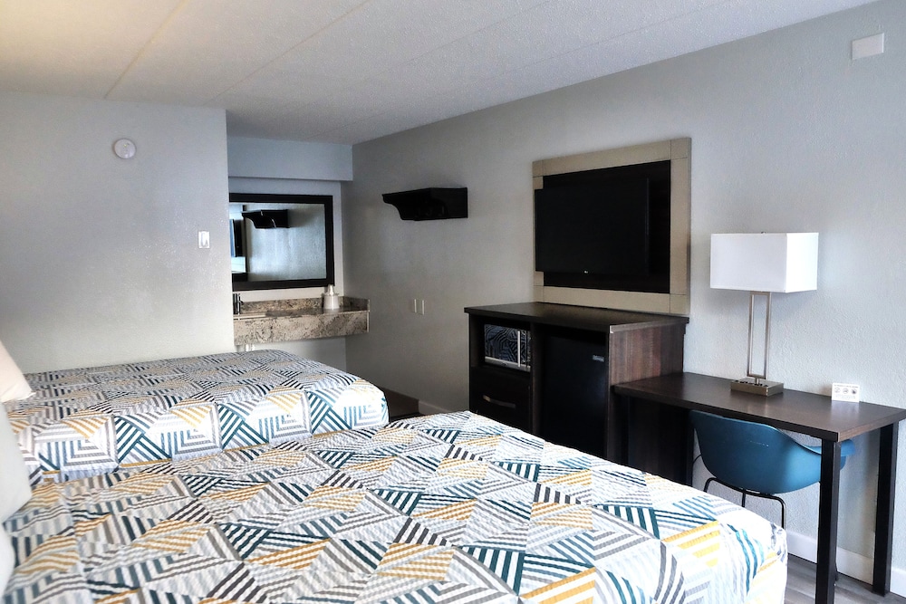 Motel6 Burnsville, MN 35/46
