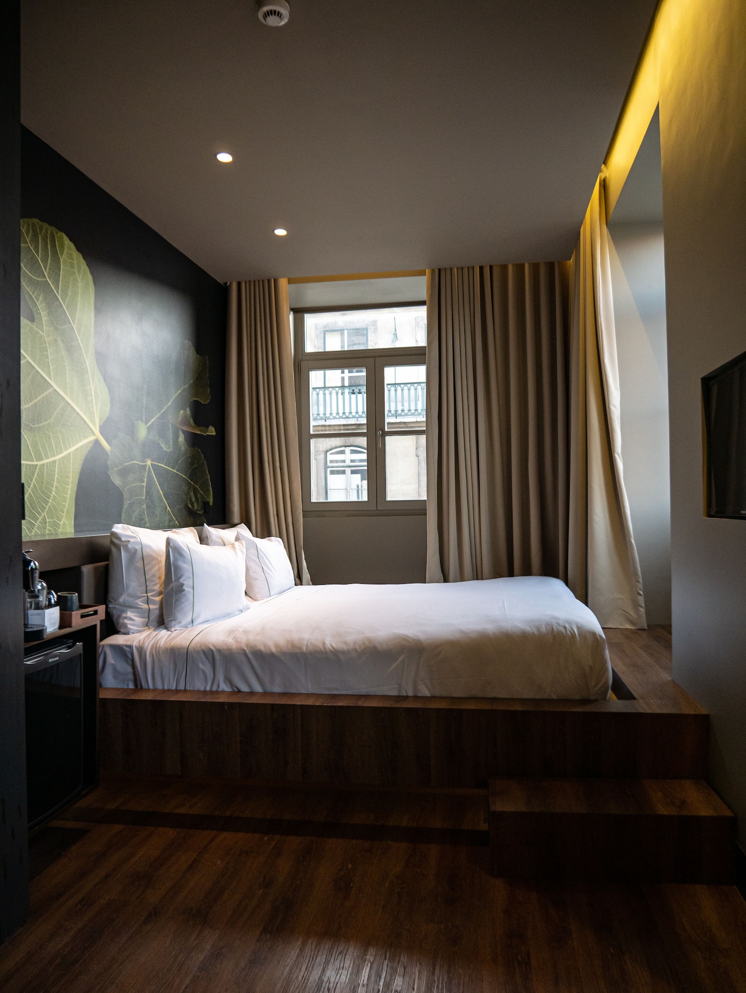 SUPERIOR, DOUBLE BED