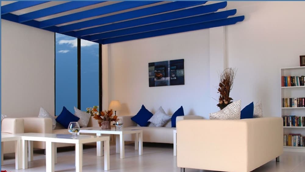 restaurant-cafeteria