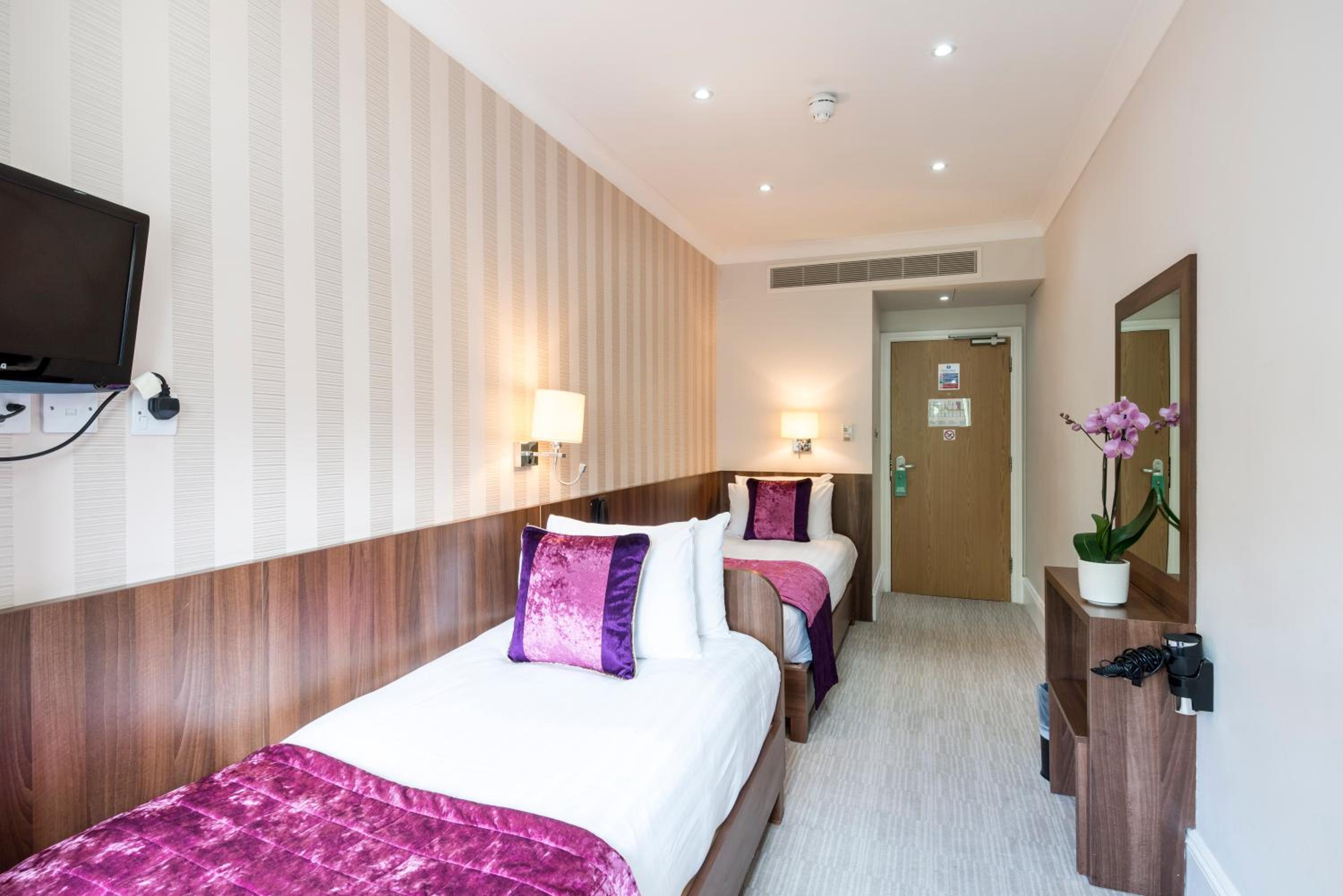 غرفة قياسية مفردة، London House Hotel 16/25