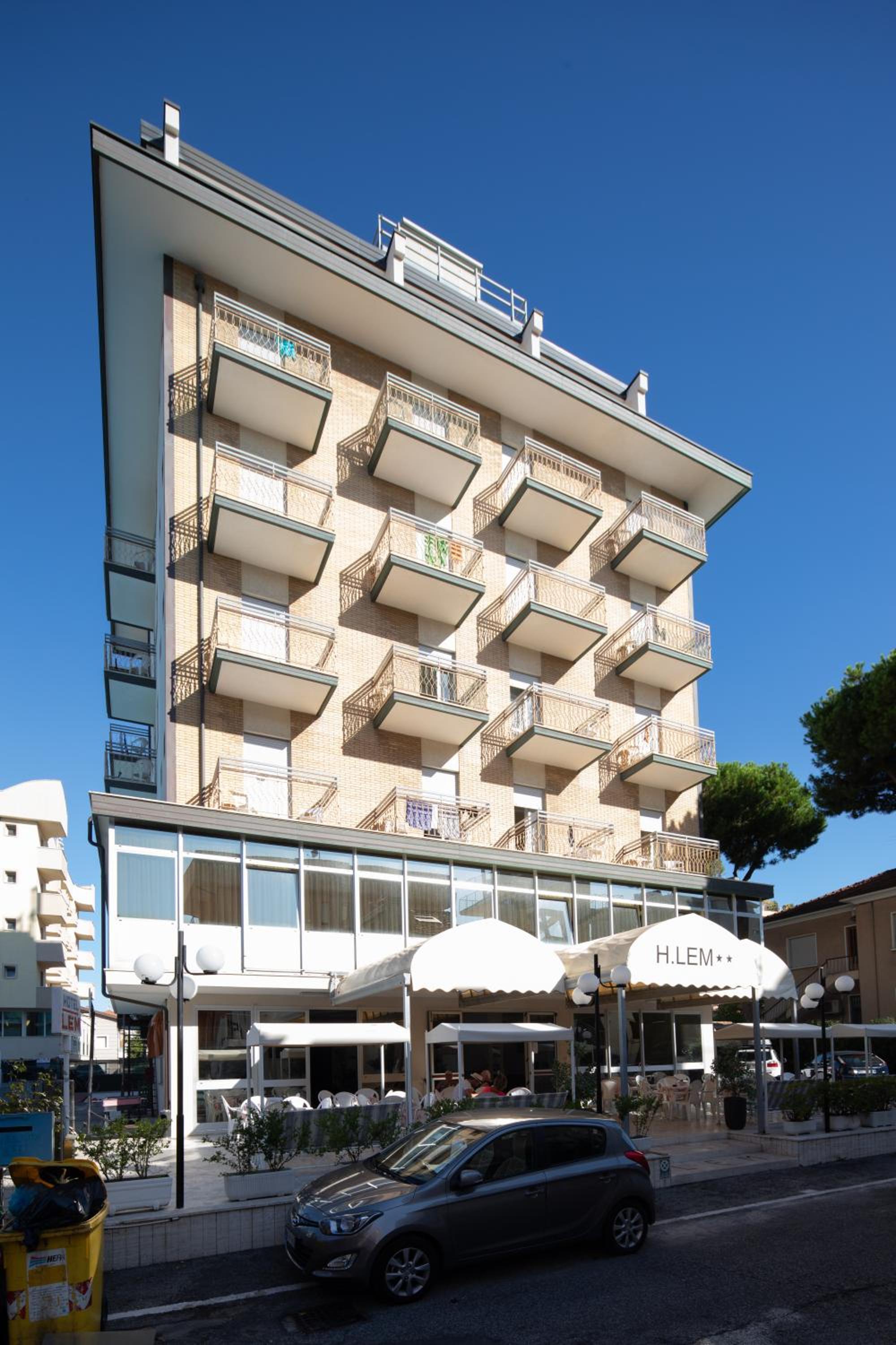 Hotel Lem 2/37
