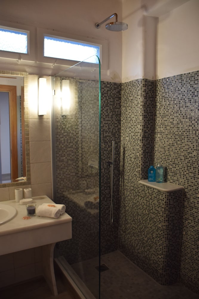 Andromeda Mykonos Villas & Suites 50/50