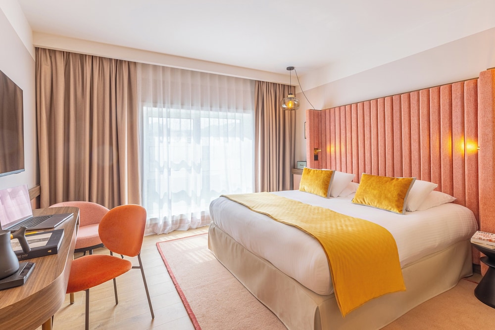 غرفة سوبيريور، Golden Tulip Aix Les Bains 2/5