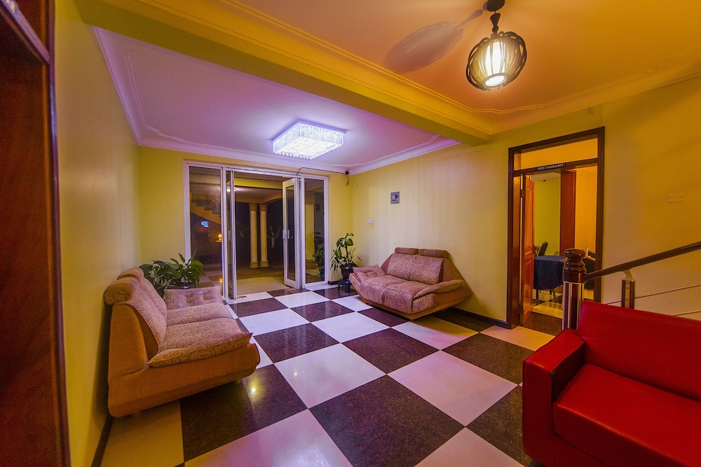 Hotel Royal Nest 15/50
