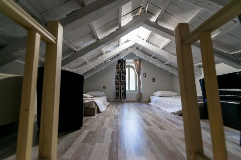 Fiscardonna Luxury Suites 15/50