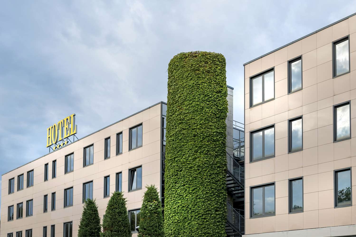Best Western Cavalieri Della Corona Hotel 7/55