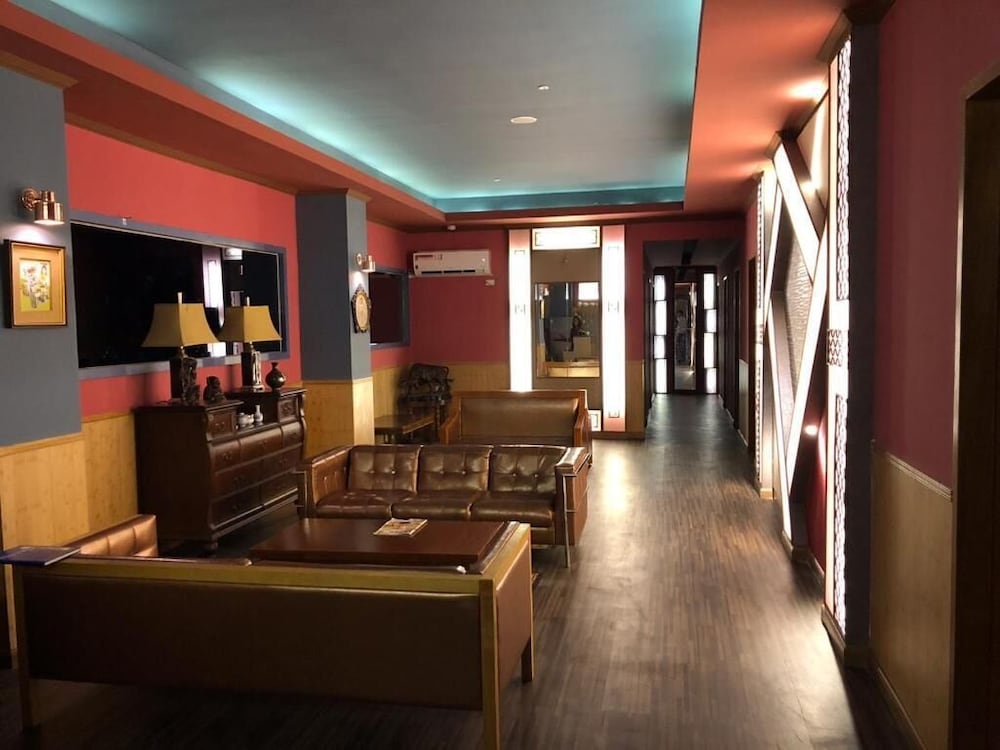 Appleton Hotel 4/23